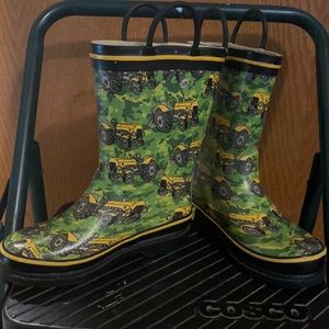 Boys Tractor rain boots